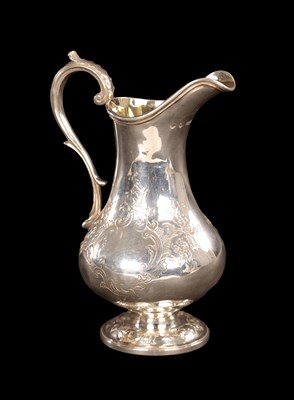 Lot 445 - A VICTORIAN SILVER MILK JUG