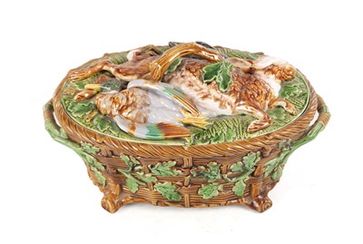 Lot 64 - A 19TH CENTURY MINTON MAJOLICA OVAL GAME PIE DISH WITH ORIGINAL LINER