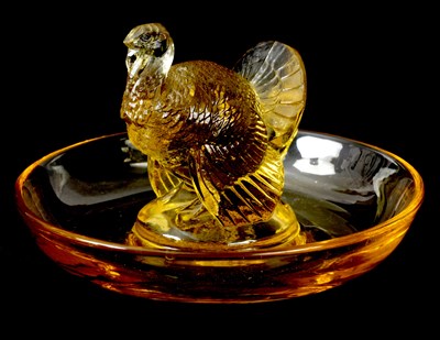 Lot 12 - R. LALIQUE, AMBER COLOURED 'DINDON' CENDRIER...