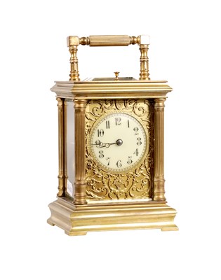 Lot 1757 - A LATE 19TH CENTURY FRENCH REPEATING CARRIAGE CLOCK