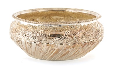 Lot 354 - A 19TH CENTURY EMBOSSED SILVER BOWL