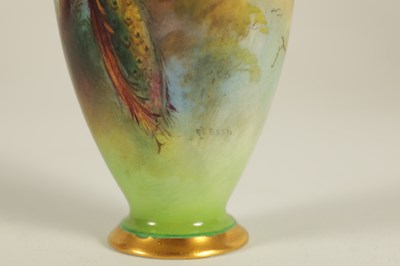 Lot 59 - AN EARLY 20TH CENTURY MINIATURE ROYAL WORCESTER DOUBLE HANDLED BALUSTER VASE