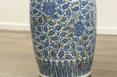 Lot 151 - A LARGE PAIR OF 19TH CENTURY CHINESE BLUE AND WHITE PORCELAIN VASES