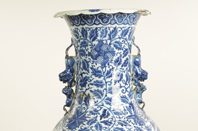 Lot 151 - A LARGE PAIR OF 19TH CENTURY CHINESE BLUE AND WHITE PORCELAIN VASES