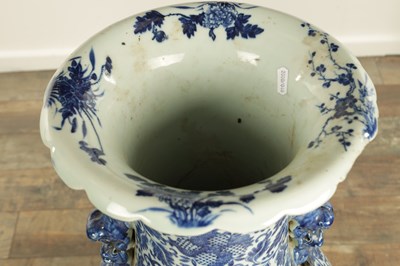 Lot 151 - A LARGE PAIR OF 19TH CENTURY CHINESE BLUE AND WHITE PORCELAIN VASES