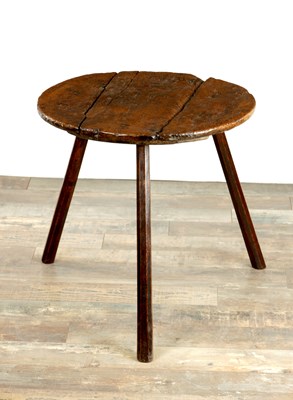 Lot 1378 - AN 18TH CENTURY LARGE CRICKET TABLE