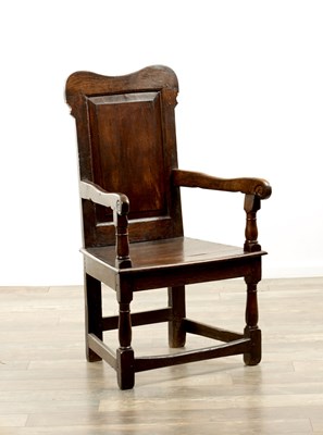 Lot 1185 - AN 18TH CENTURY OAK WELSH HUMPBACK WAINSCOTT CHAIR
