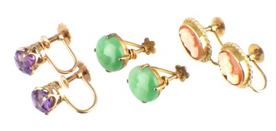 Lot 537 - THREE PAIRS OF 9CT AND OTHER YELLOW GOLD EARRINGS