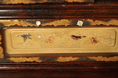 Lot 155 - A FINE 19TH CENTURY JAPANESE CARVED HARDWOOD SHIBIYAMA PANELLED DISPLAY CABINET