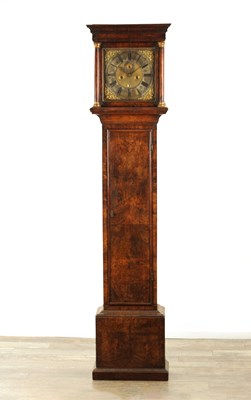 Lot 1611 - ISAC HANWELL, LONDON. AN EARLY 18TH CENTURY BURR WALNUT LONGCASE CLOCK