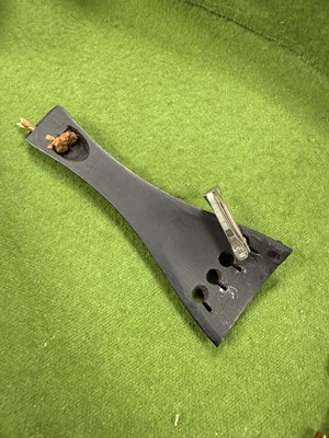 Lot 699 - A VIOLIN WITH A TWO PIECE BACK BEARING LABEL J W OWEN MAKER LEEDS
