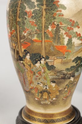 Lot 120 - A CASED PAIR OF JAPANESE MEIJI PERIOD SATSUMA PORCELAIN VASES BY GIZAN