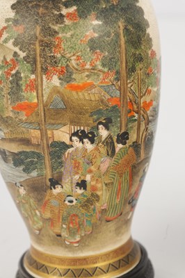 Lot 120 - A CASED PAIR OF JAPANESE MEIJI PERIOD SATSUMA PORCELAIN VASES BY GIZAN