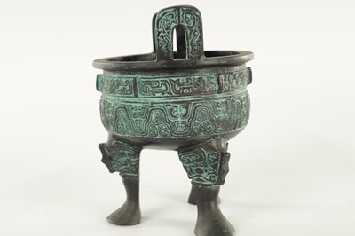 Lot 174 - A CHINESE CLOISONNE ENAMEL CHARGER AND A BRONZE CENSER