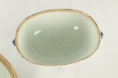 Lot 183 - AN 18TH/19TH CENTURY CHINESE IMARI PORCELAIN TUREEN
