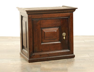 Lot 1684 - AN EARLY 18TH CENTURY OAK HANGING CUPBOARD