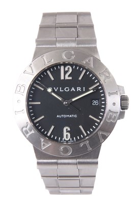 Lot 162 - A GENTLEMAN'S STEEL BULGARI AUTOMATIC WRIST...