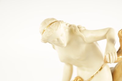 Lot 105 - A LATE 19TH CENTURY ROYAL WORCESTER PORCELAIN FIGURAL SCULPTURE OF THE BATHER