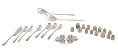 Lot 362 - A COLLECTION OF SILVER ITEMS
