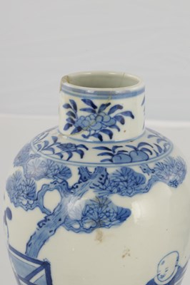 Lot 172 - A MATCHED PAIR OF CHINESE BLUE AND WHITE PORCELAIN VASES
