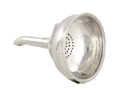 Lot 376 - A CONTINENTAL SILVER WINE FUNNEL
