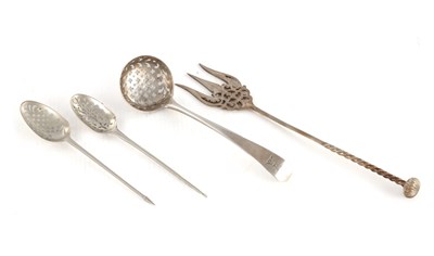Lot 297 - FOUR PIECES OF GEORGIAN SILVER TABLEWARE