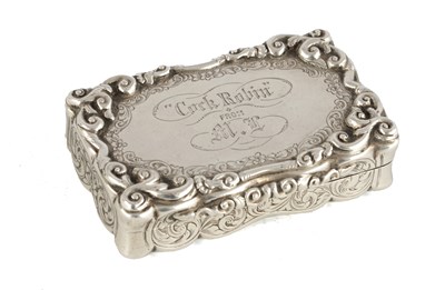 Lot 350 - AN EDWARD VII CAST SOLID SILVER SNUFF BOX