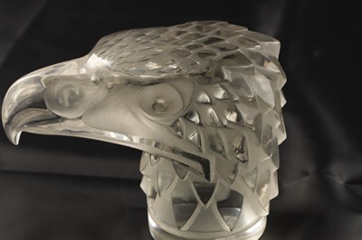 Lot 5 - A RENE LALIQUE 'TETE D'AIGLE' CLEAR AND FROSTED GLASS CAR MASCOT