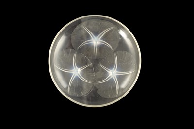 Lot 7 - A R LALIQUE 'VOLUBILIS' OPALESCENT GLASS DISH