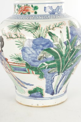 Lot 154 - A CHINESE WUCAI LIDDED BALUSTER VASE