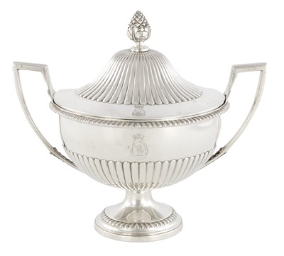 Lot 465 - A GEORGE III TWO-HANDLED SILVER LIDDED TUREEN