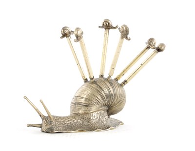 Lot 404 - AN ART NOUVEAU CONTINENTAL SILVER SNAIL COCKTAIL STICK SET