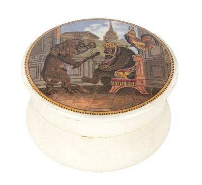 Lot 82 - A 19TH CENTURY PRATTWARE LIDDED POT