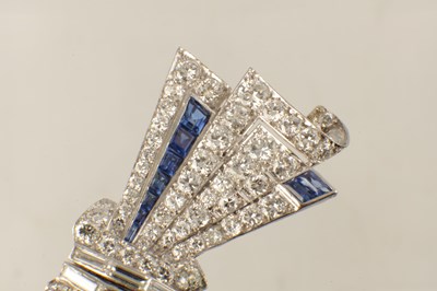 Lot 598 - AN ART DECO 18CT GOLD AND DIAMOND BOW BROOCH