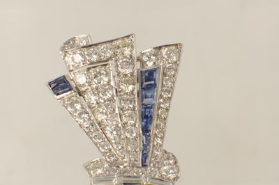 Lot 598 - AN ART DECO 18CT GOLD AND DIAMOND BOW BROOCH
