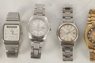Lot 1459 - A LARGE COLLECTION OF 19 VINTAGE WRISTWATCHES