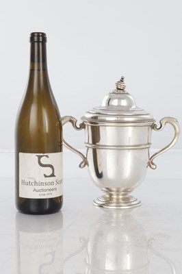 Lot 133 - A 1920'S SILVER LIDDED TROPHY