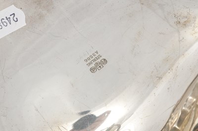 Lot 171 - AN EARLY 20TH CENTURY SILVER TRAY