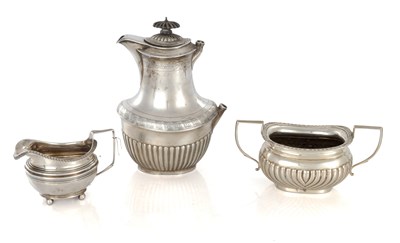 Lot 211 - A MATCHED LATE 19TH CENTURY THREE-PIECE TEA SET