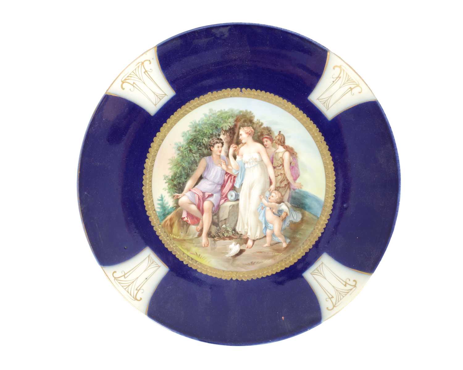 Lot 32 - A LATE 19TH CENTURY VIENNA CABINET PLATE
