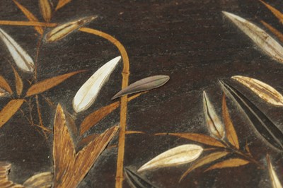 Lot 543 - A JAPANESE MEIJI PERIOD SHIBIYAMA INLAID HARDWOOD TRAY