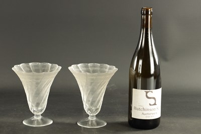 Lot 4 - A PAIR OF LALIQUE 'LUCIE' FROSTED GLASS ICE CREAM BOWLS