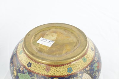 Lot 557 - A CHINESE CLOISONNE ENAMEL SQUAT BULBOUS BOWL AND COVER