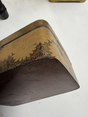Lot 570 - A JAPANESE MEIJI PERIOD GILT LACQUERED RECTANGULAR BOX AND COVER