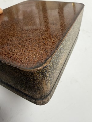Lot 570 - A JAPANESE MEIJI PERIOD GILT LACQUERED RECTANGULAR BOX AND COVER