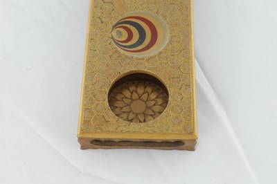 Lot 513 - A JAPANESE MEIJI PERIOD GILT LACQUERED INK STAND