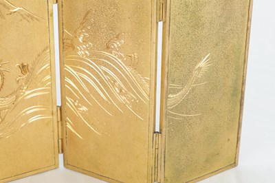 Lot 668 - A JAPANESE MEIJI PERIOD MINIATURE SHAKUDO AND MIXED METAL TABLE SCREEN
