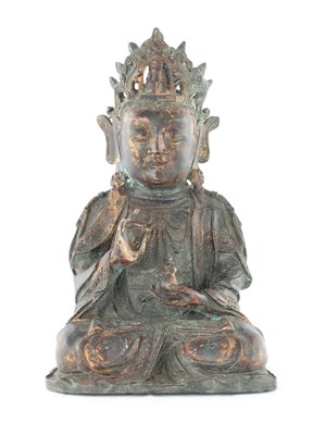 Lot 594 - A GILT BRONZE TIBETAN SEATED BUDDHA