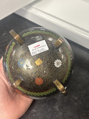 Lot 567 - A 19TH CENTURY JAPANESE CLOISONNE KORO