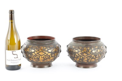 Lot 469 - A PAIR OF JAPANESE BRONZE JARDINIERES